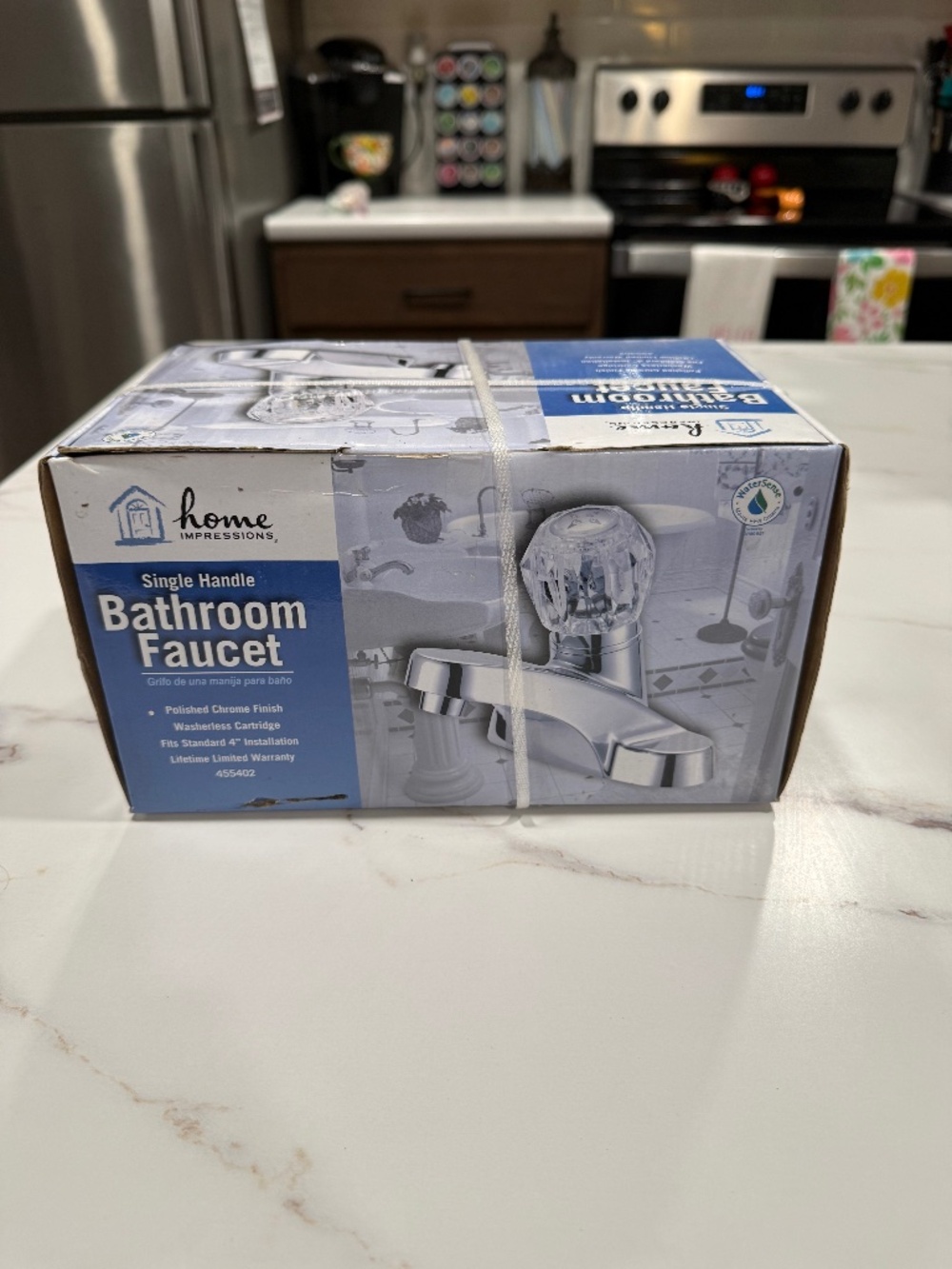 Home Impressions single handle bathroom faucet/BNIB